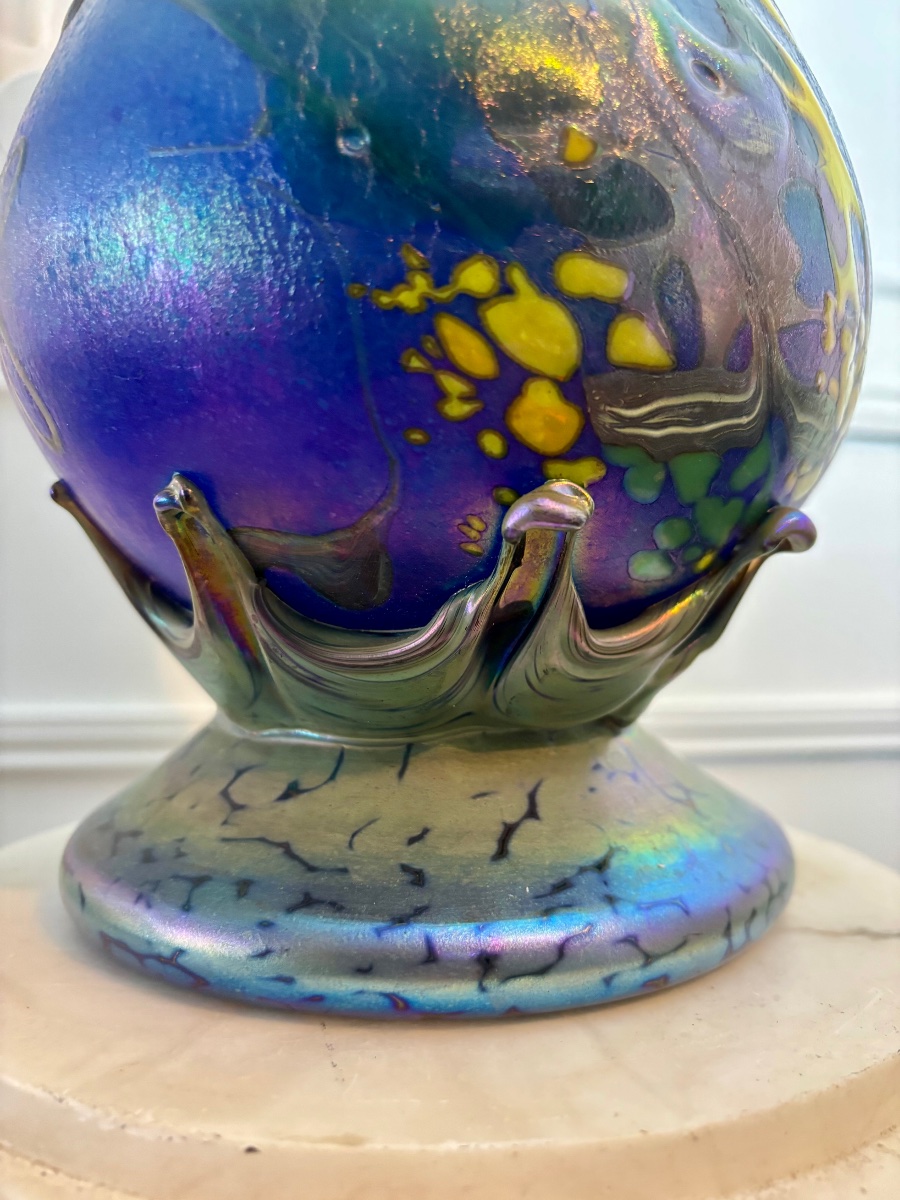 Pascal Guyot à Biot – Important vase en verre soufflé irisé, esprit Art nouveau -photo-1