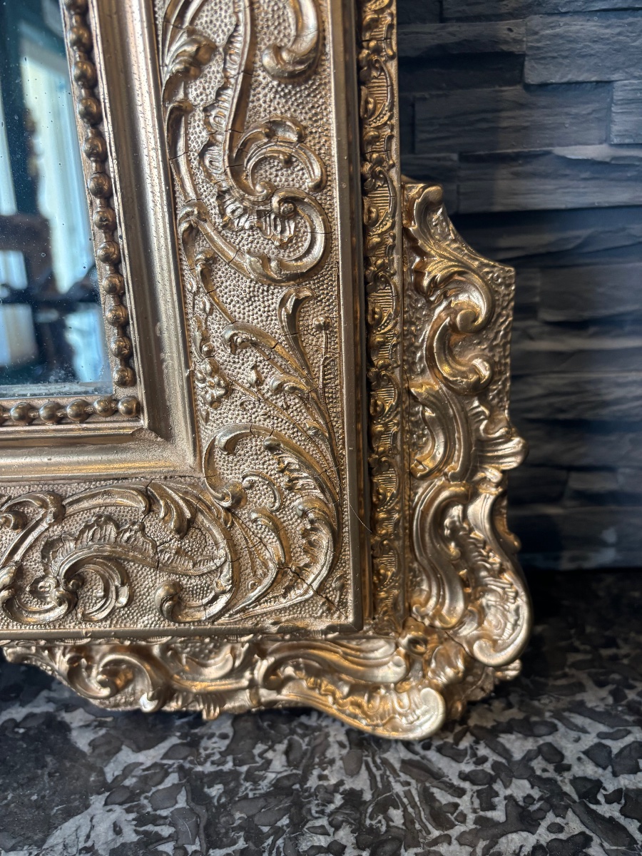 Beau miroir doré de style Louis XV, datant de la fin du XIXe – début du XXe siècle.-photo-3