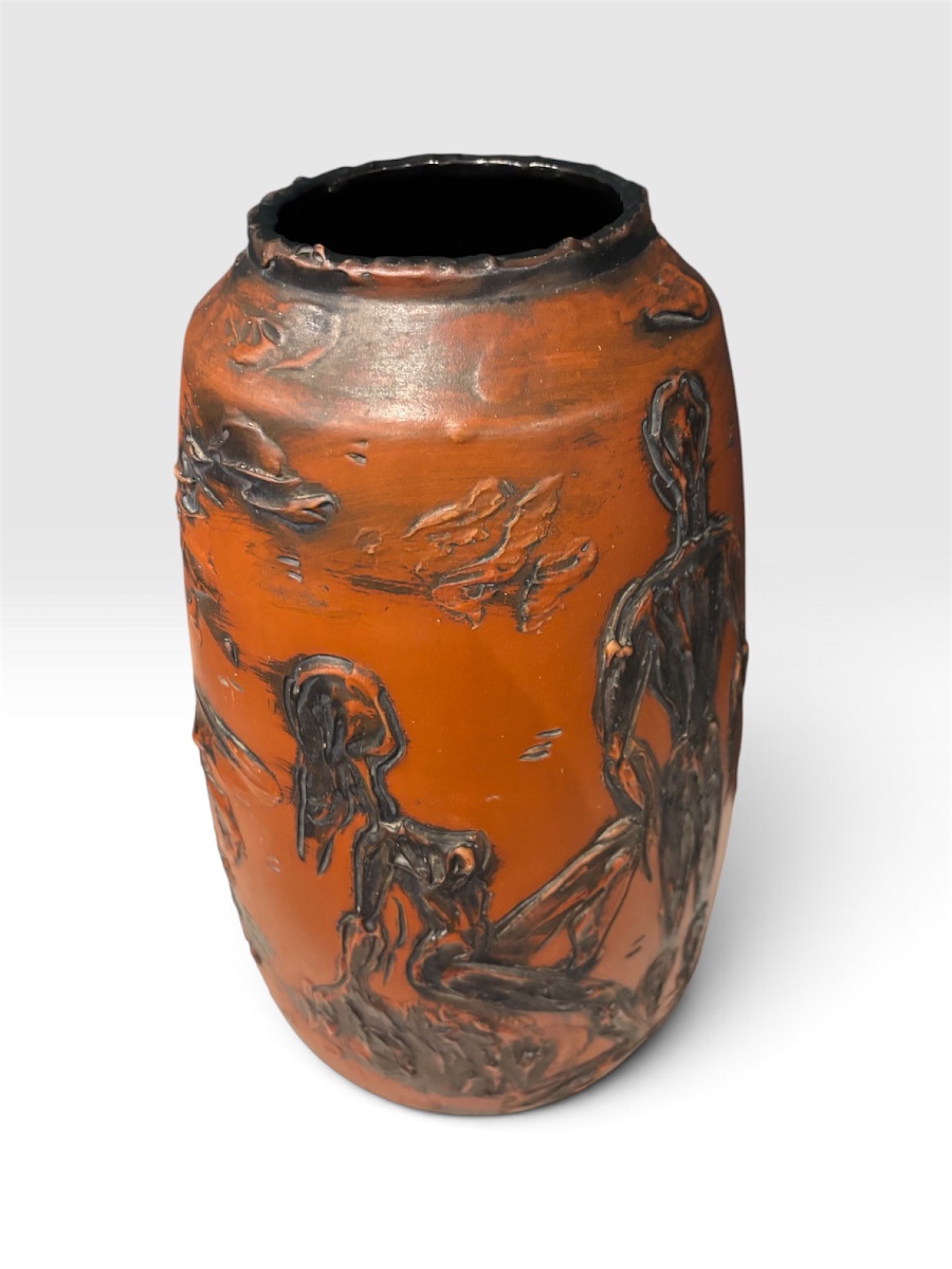 Grand vase brutaliste en céramique à décor en relief – couple, Allemagne, vers 1970-photo-3