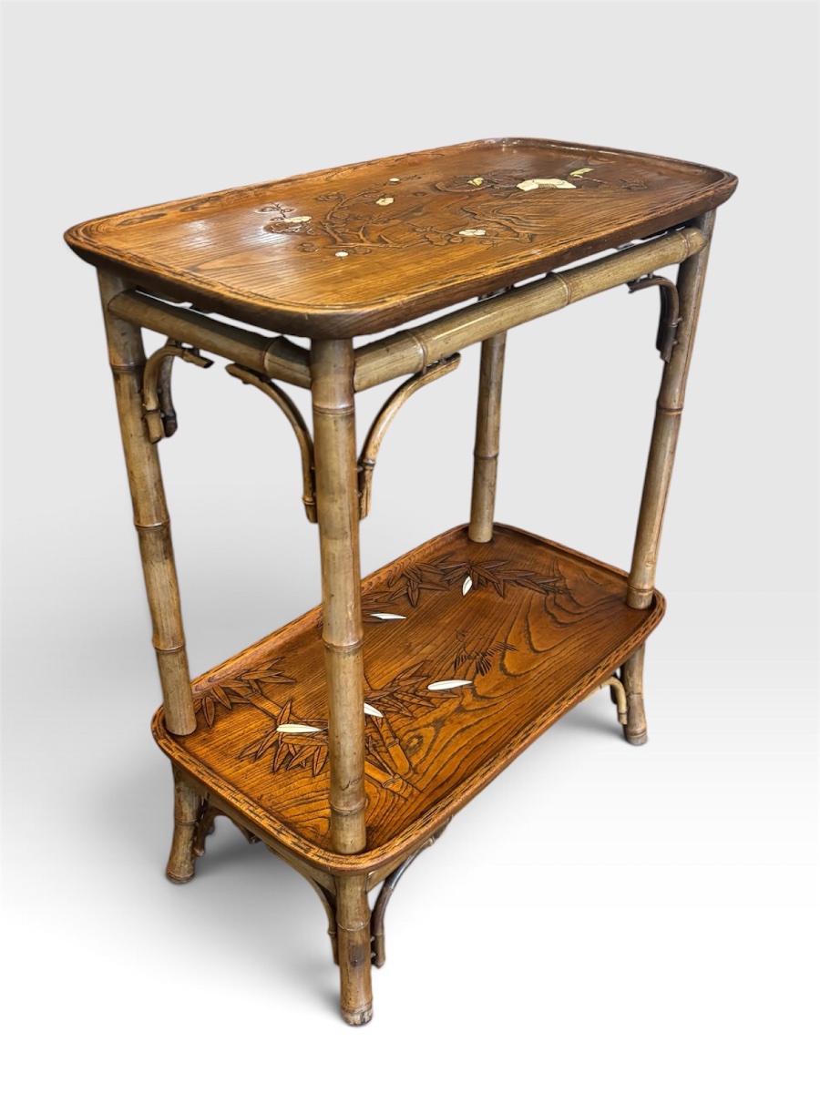 Desserte japonisante à décors fleural et bambou, vers 1920-1930