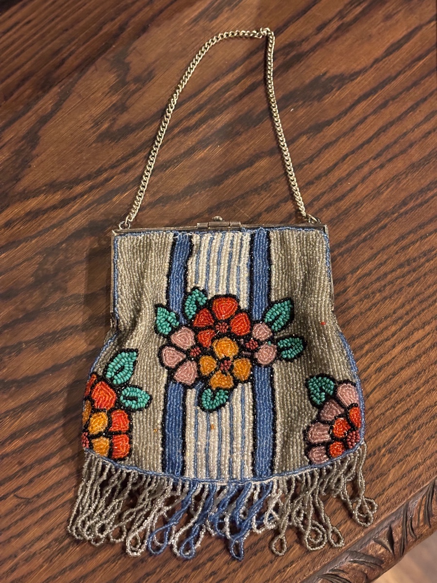 Antique Beaded Purse With Floral Decoration, Circa 1920-photo-2