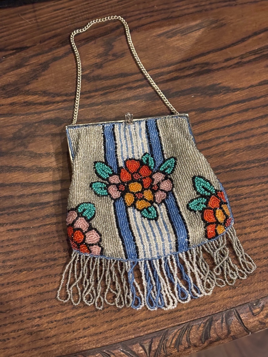 Antique Beaded Purse With Floral Decoration, Circa 1920-photo-4