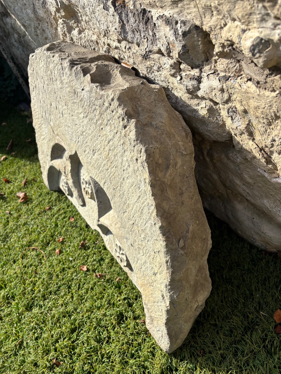 Carved Stone Gothic Lintel – 13th Century-photo-4