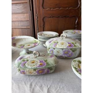 Important service de table en faïence K&G Lunéville – Décor « Les Marguerites » – Vers 1910