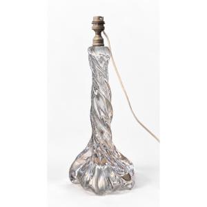 Pied de lampe en cristal de Baccarat à décor torsadé, XXe siècle