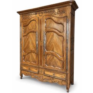 Armoire Lorraine En Chêne Et Quetschier, Milieu XIXe Siècle
