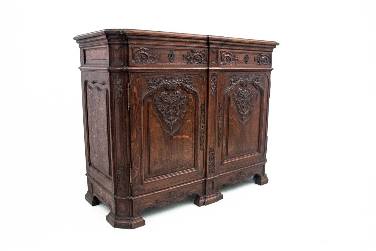 Old Oak Wardrobe, France, Late Nineteenth Century.-photo-2
