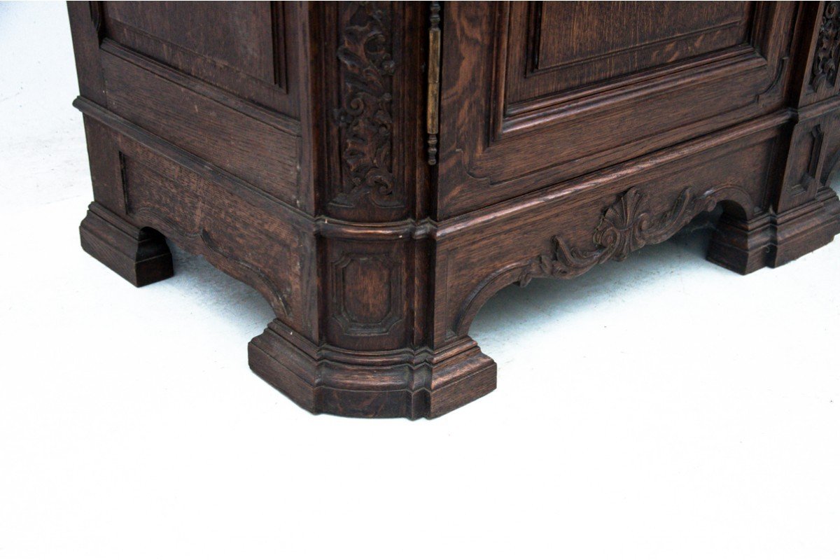 Old Oak Wardrobe, France, Late Nineteenth Century.-photo-5