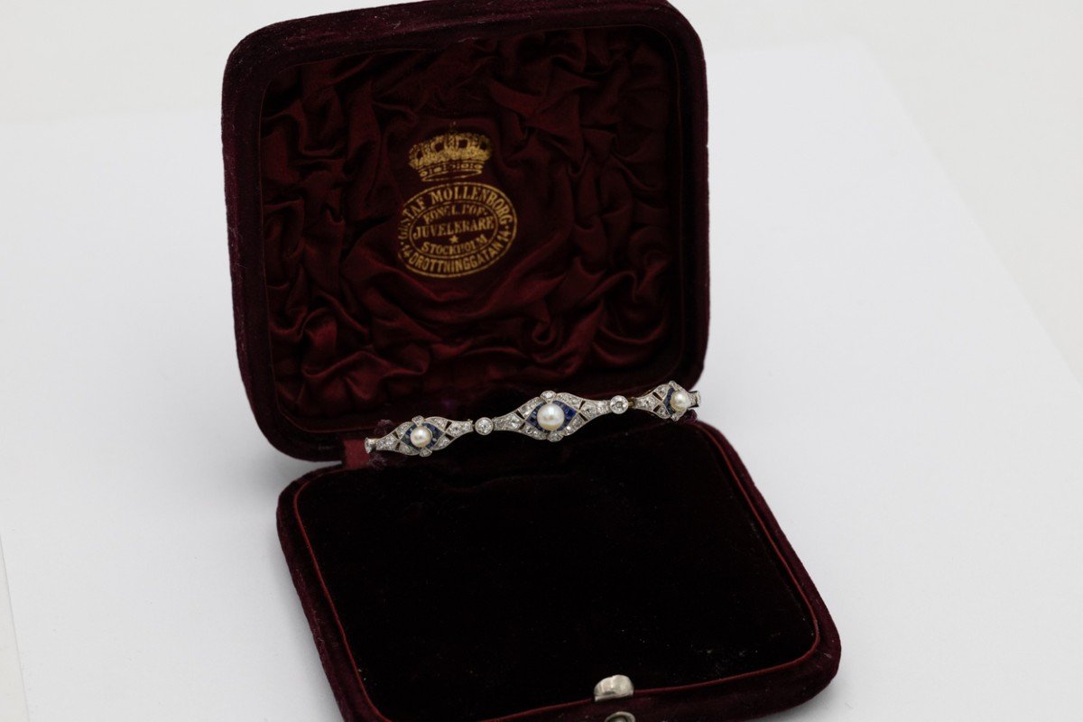 Art Deco Bracelet With Diamonds And Sapphires, 1920s/1930s. 20th Century.-photo-2