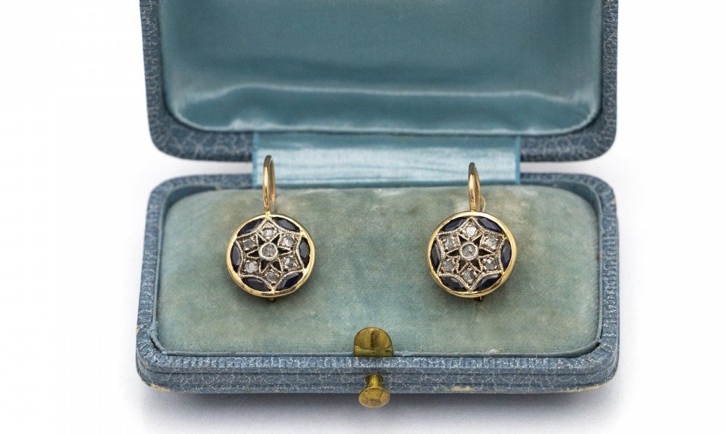 Boucles d'Oreilles Anciennes En Or Avec Diamants Et Saphirs, Années 1940.