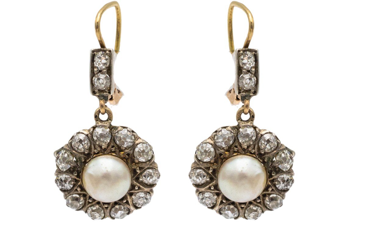 Old Set, Gold Ring And Earrings With Diamonds And Natural Pearls.-photo-3