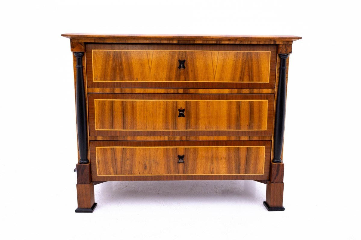 Commode Ancienne, Europe Du Nord, Vers 1850. Après Rénovation.