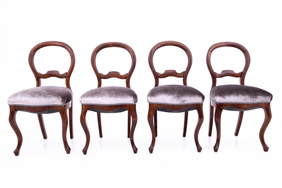 Antique Table With Chairs, Northern Europe, Circa 1870. After Renovation.-photo-2