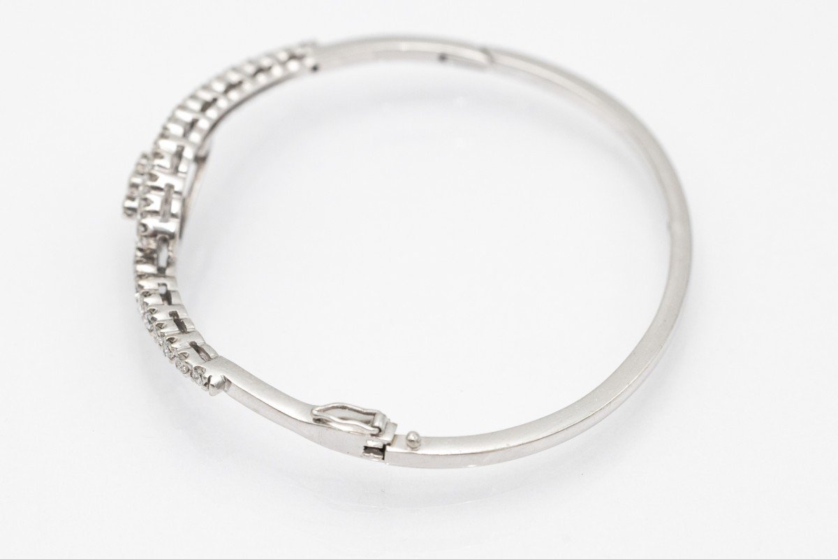 Luxury Rigid Bracelet In White Gold With 2.50ct Diamonds, France, 2nd Half Of The 20th Century.-photo-2