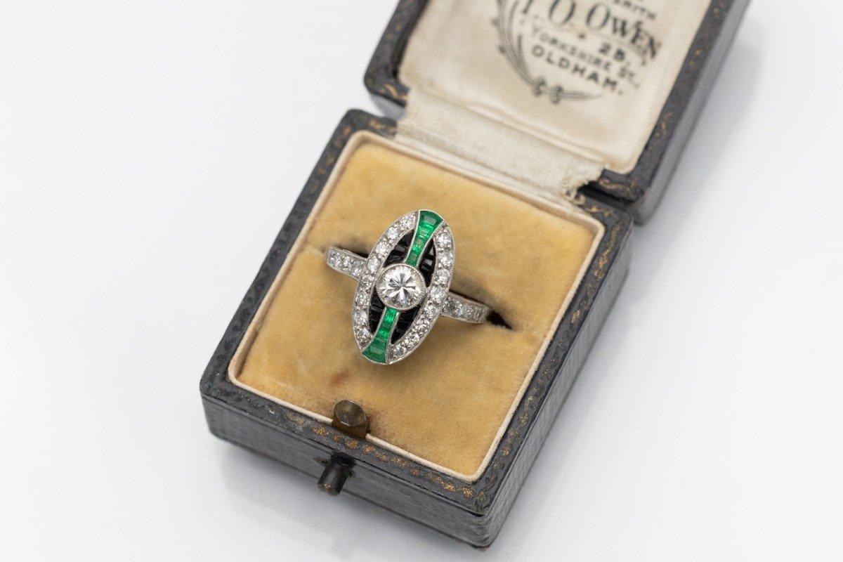 Unique Platinum Ring With Diamonds, Emeralds And Onyx In Art Deco Style.-photo-3