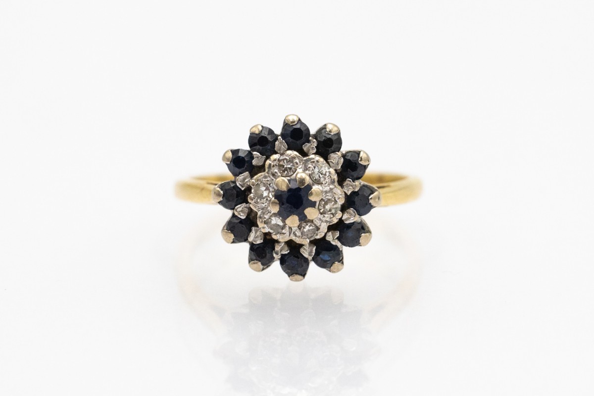 Bague En Or Avec Diamants Et Saphirs, Grande-bretagne, Birmingham, Années 1960.
