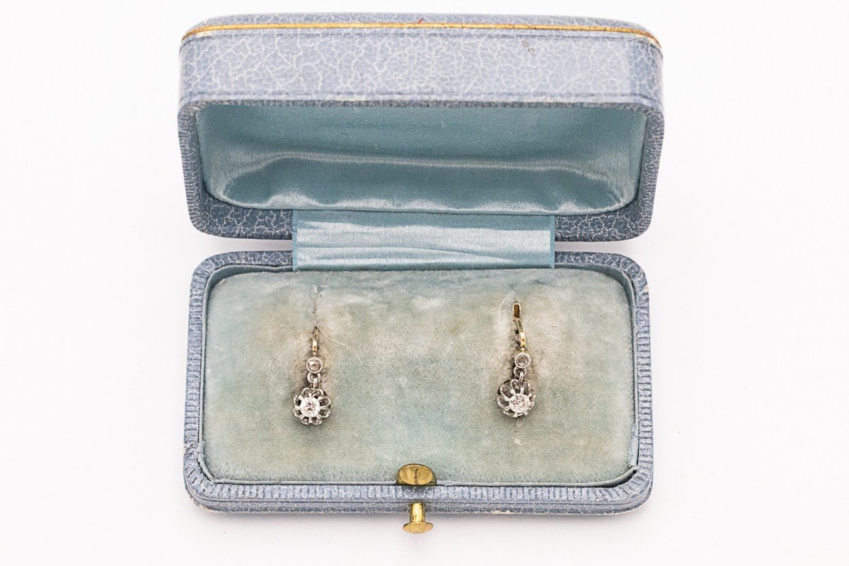 Délicates boucles d'oreilles anciennes en diamants françaises, début XXe siècle.-photo-4