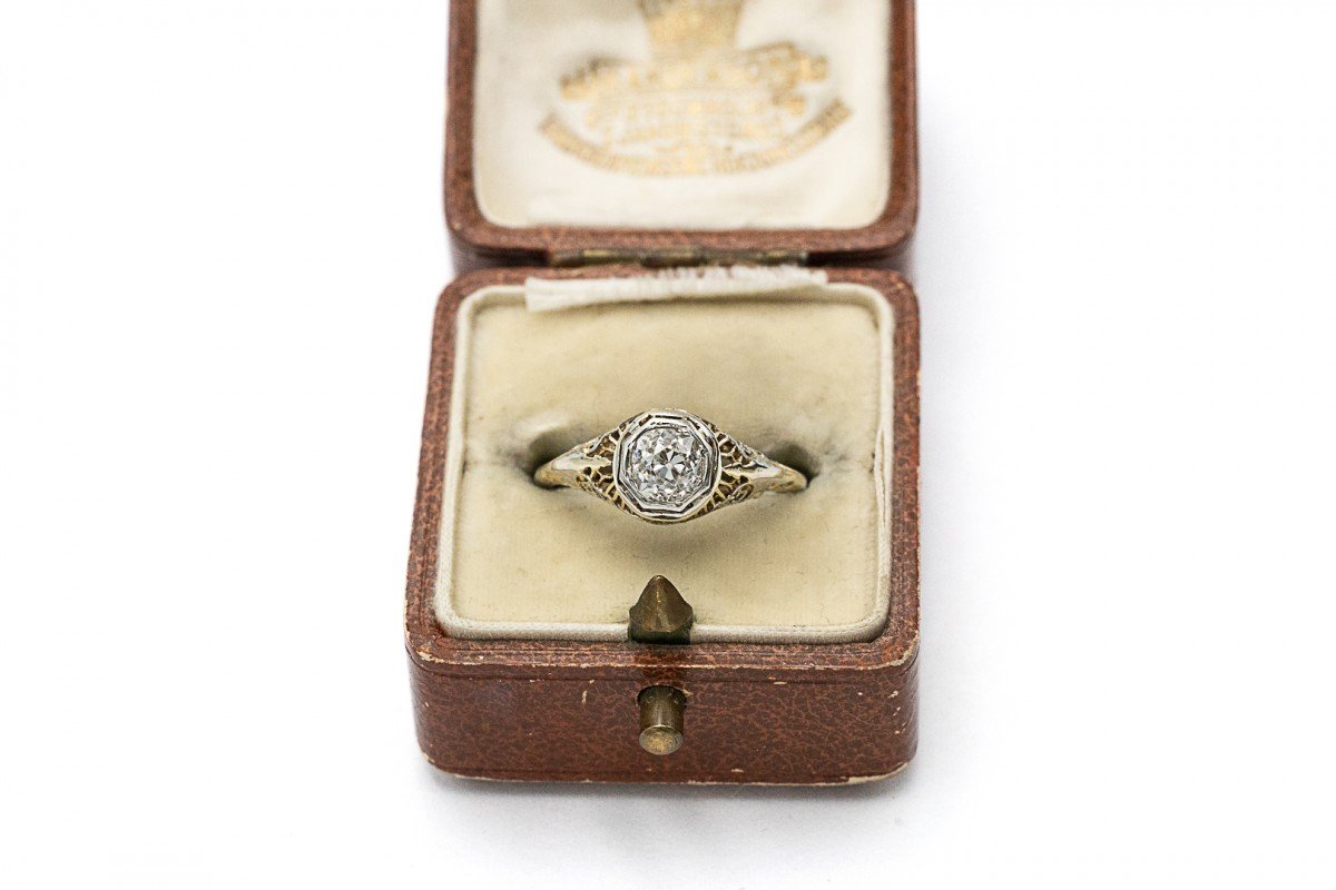 Bague solitaire taille ancienne avec un diamant de 0,75 ct datant d'environ 1900.-photo-4