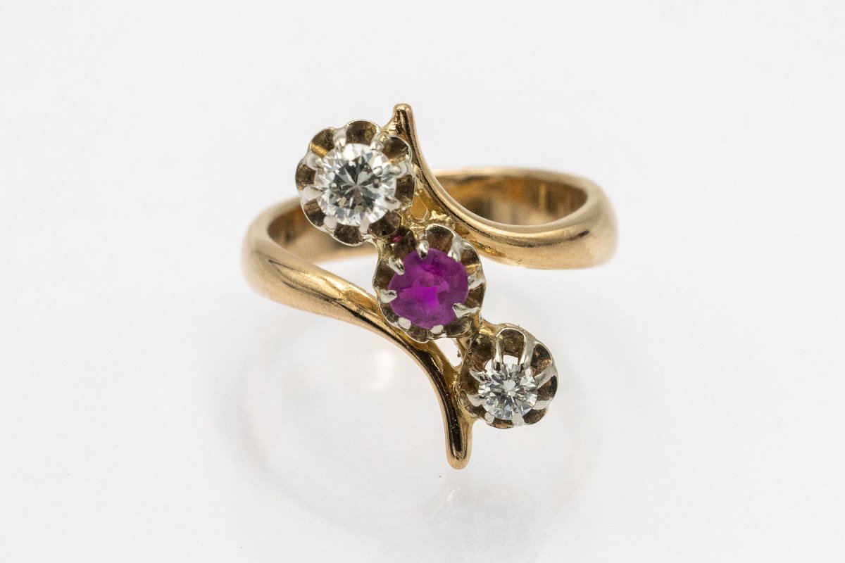 Bague ancienne française trilogie avec rubis et diamants 0,34 ct-photo-2
