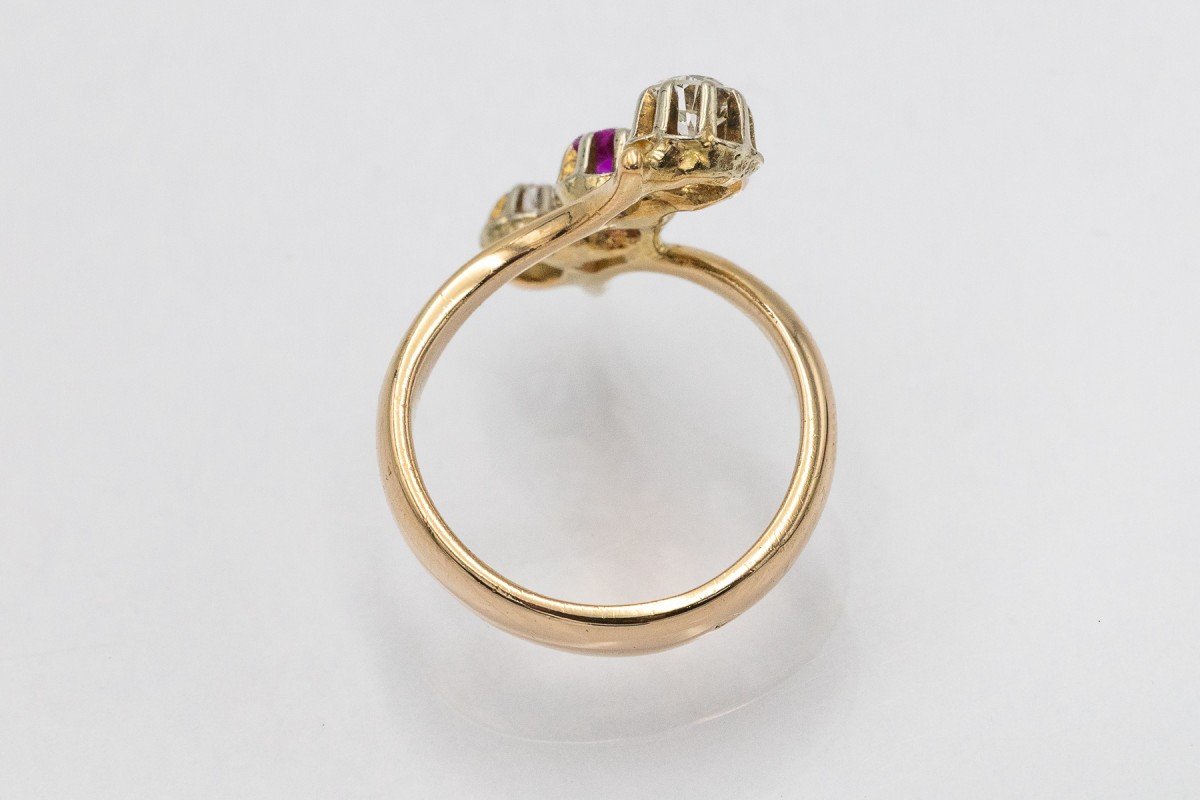 Bague ancienne française trilogie avec rubis et diamants 0,34 ct-photo-1