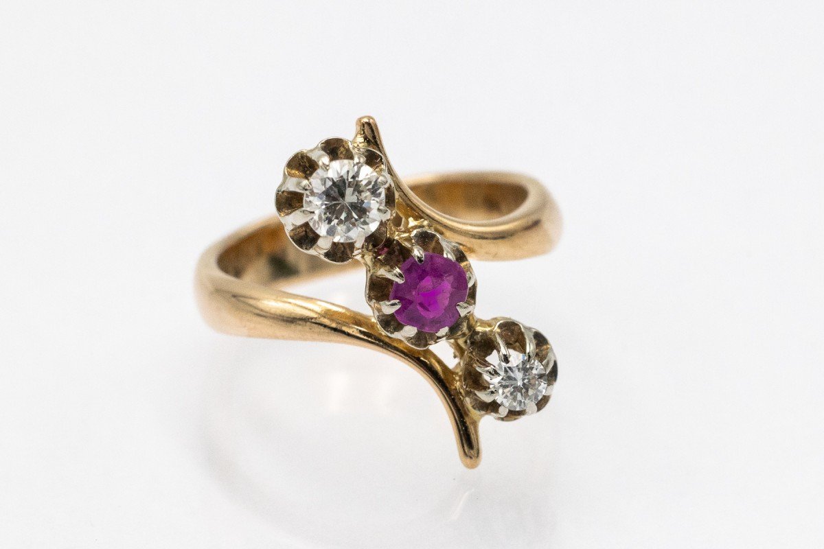 Bague ancienne française trilogie avec rubis et diamants 0,34 ct-photo-2