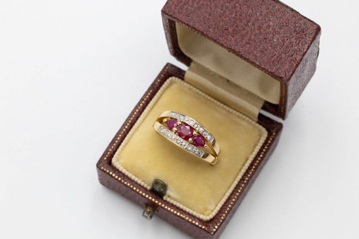 Bague vintage en or avec rubis et diamants, France.-photo-3