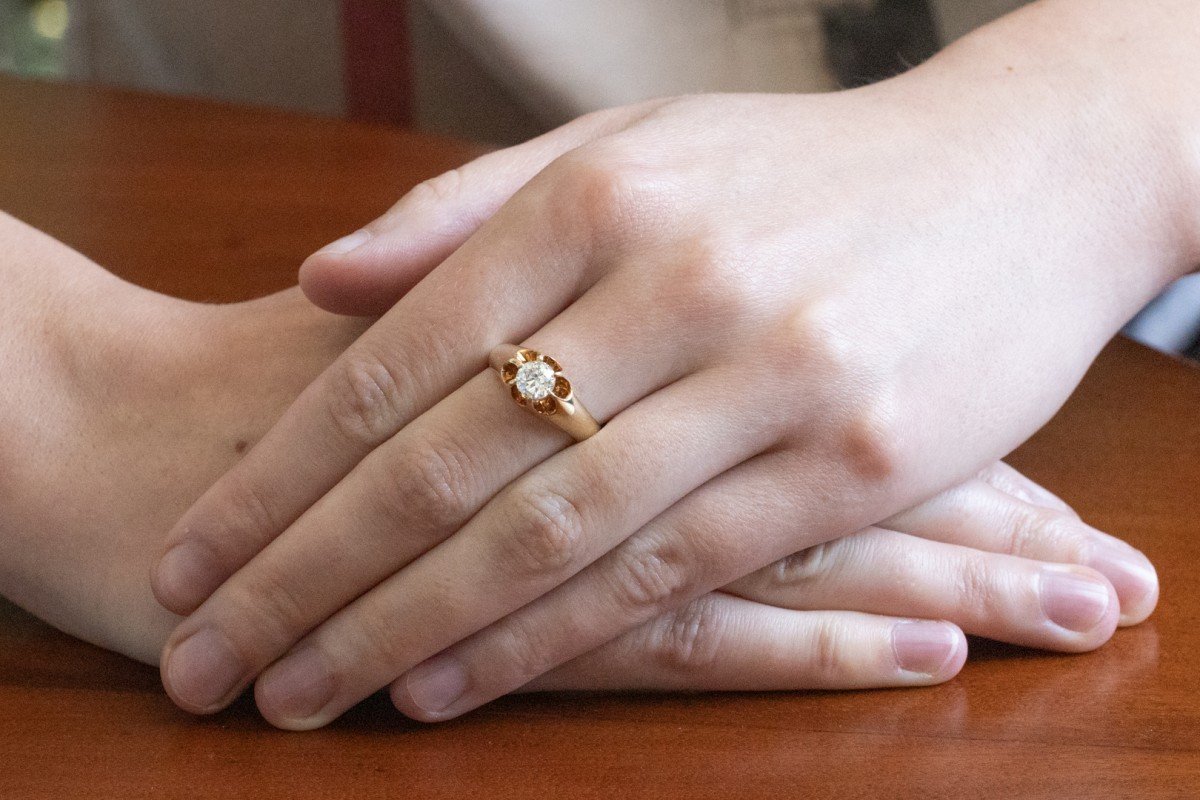 Gold Solitaire Ring With 0.80 Ct Old European Cut Diamond.-photo-4