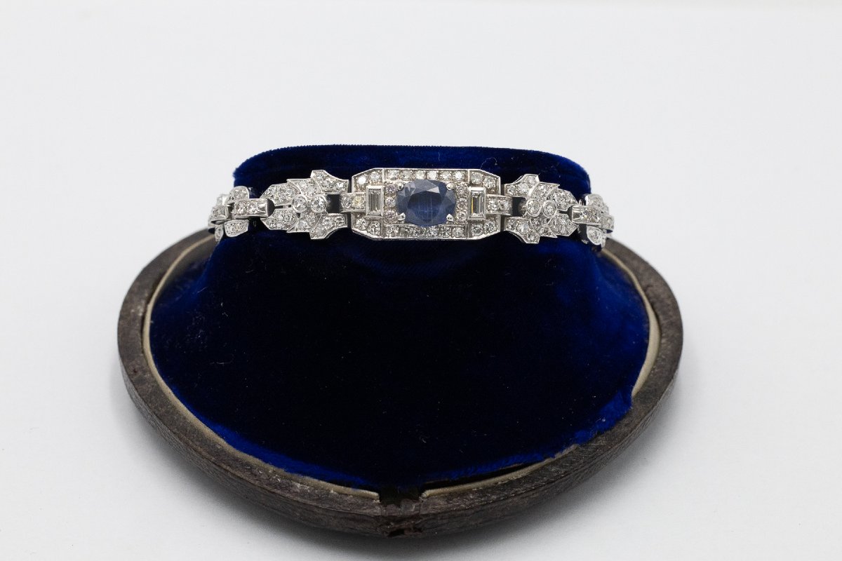 Exclusive White Gold Bracelet With Sapphire And Diamonds In Art Deco Style.-photo-4