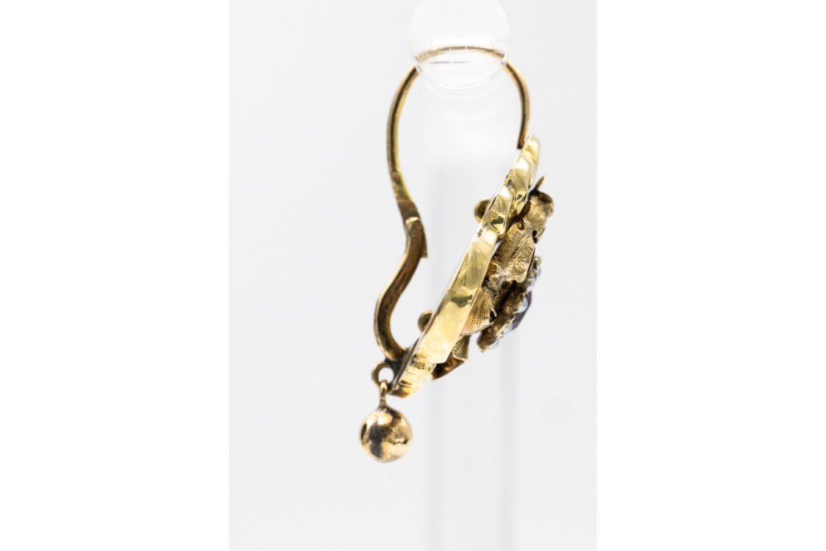 Boucles d'oreilles pendantes en or Biedermeier, Autriche-Hongrie, fin du XIXe siècle.-photo-2