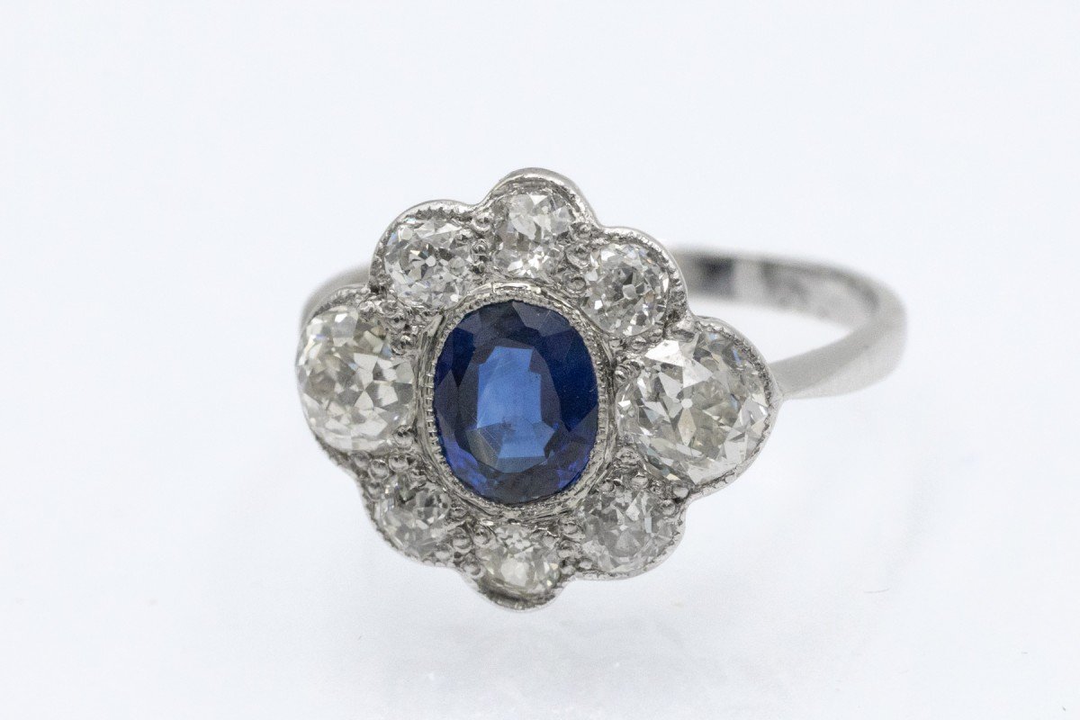 Exclusive Antique Ring Adorned With Sapphires And Diamonds, First Half Of The 20th Century-photo-2