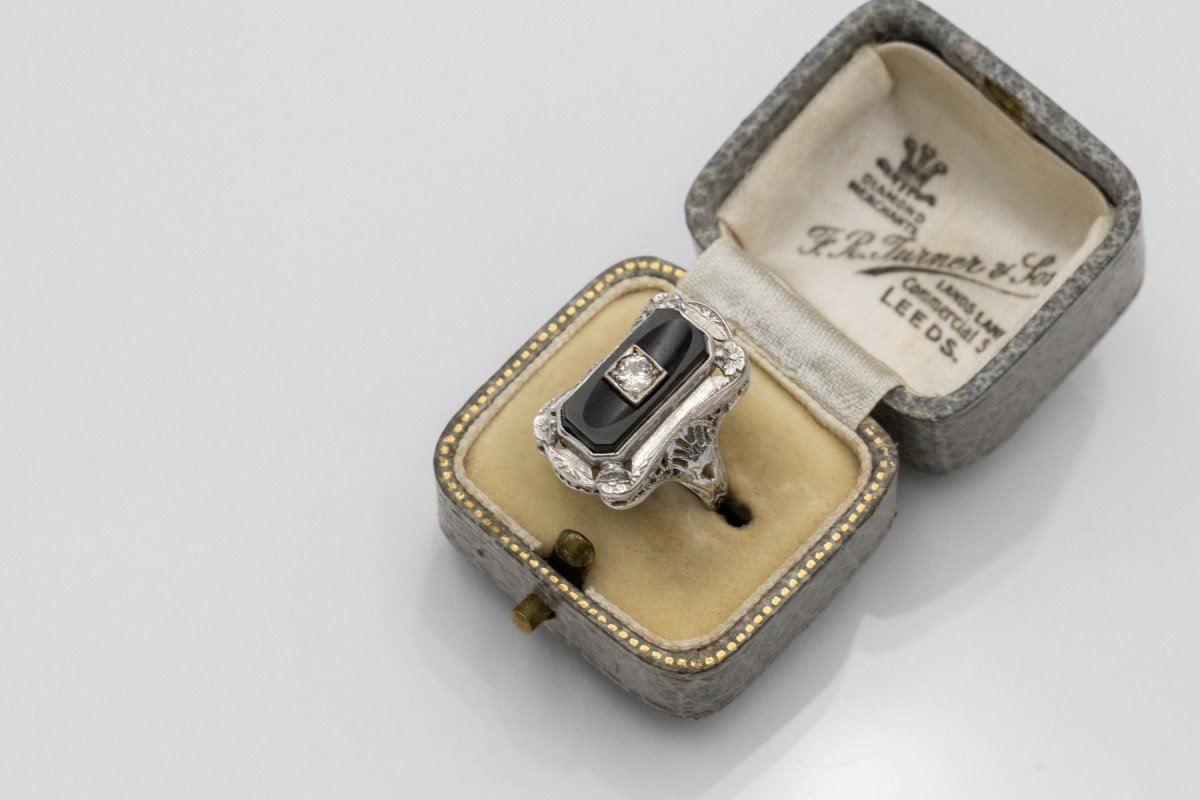 Vintage Art Deco Diamond And Onyx Ring, 1930s.-photo-5