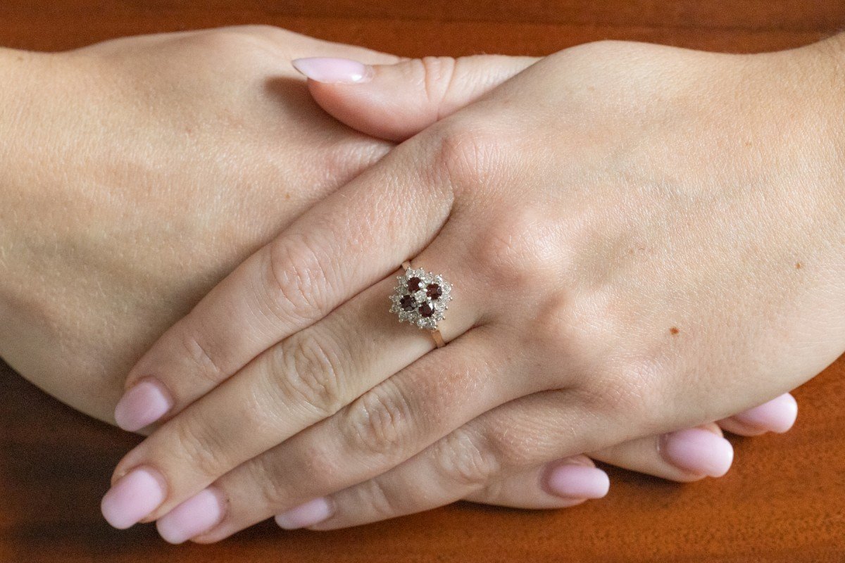 Bague ornée de grenats et de diamants, Grande-Bretagne, Londres, seconde moitié du XXe siècle.-photo-5