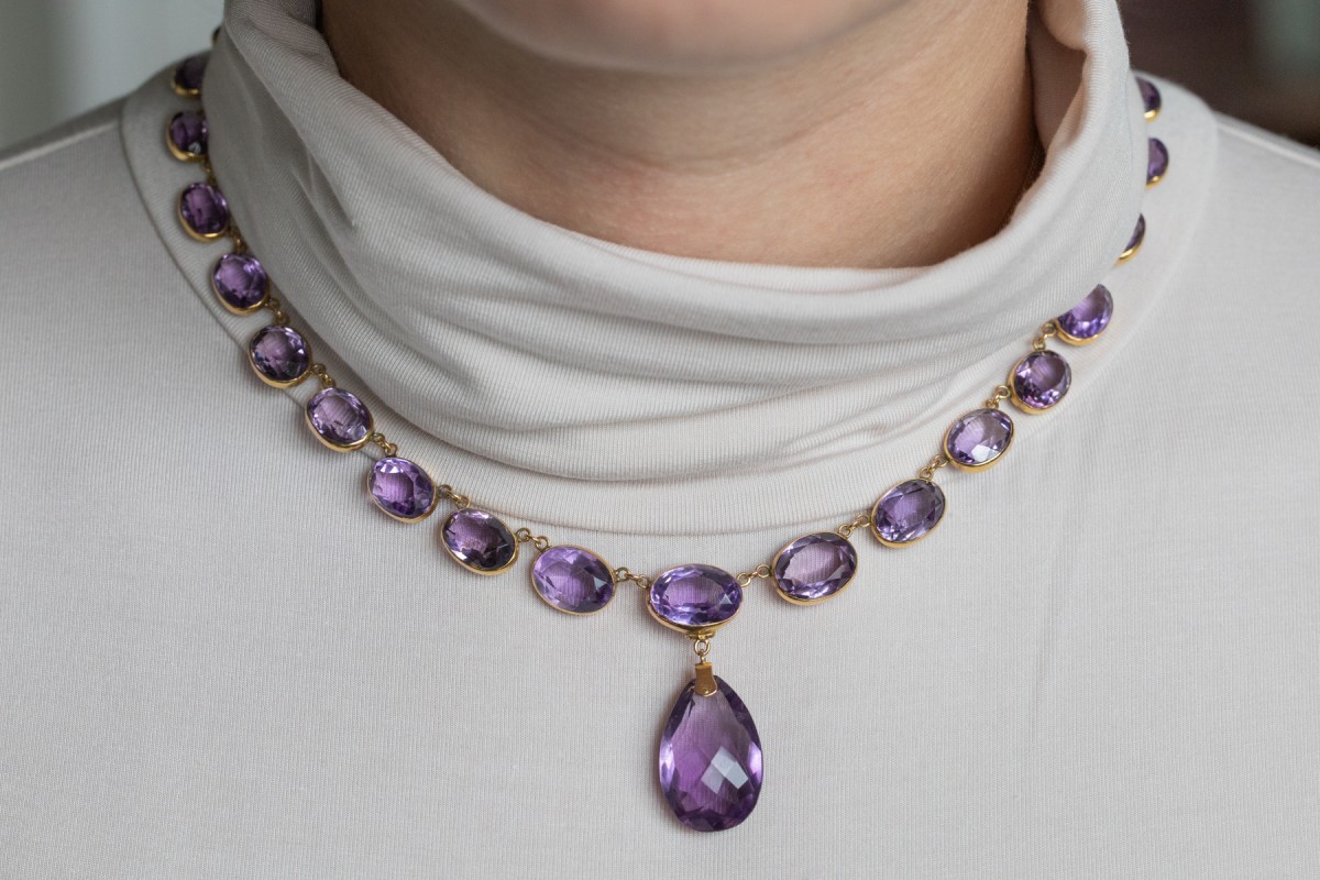 Antique Gold Rivière Necklace Adorned With Amethysts, First Half Of The 20th Century.
