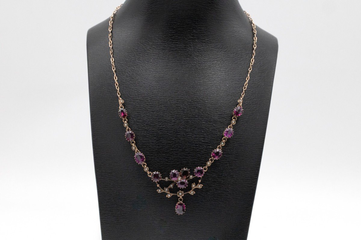 Antique Art Nouveau Necklace Adorned With Garnets And Pearls, Dating From The Turn Of The 19th And 20th Centuries.-photo-1