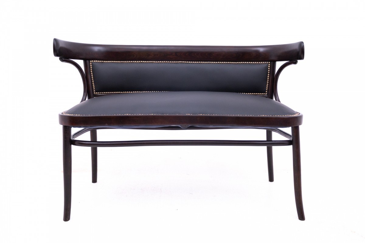 Thonet Sofa, Western Europe, Late 19th Century.