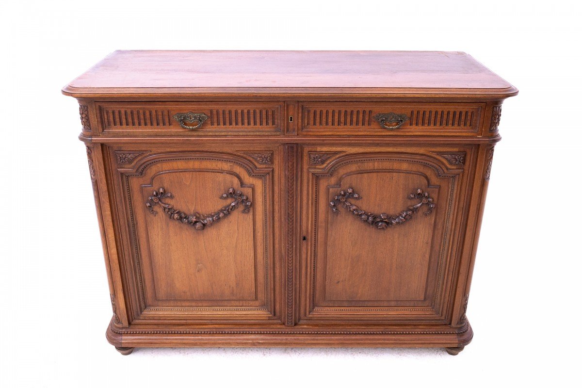  Commode ancienne, France, vers 1870.