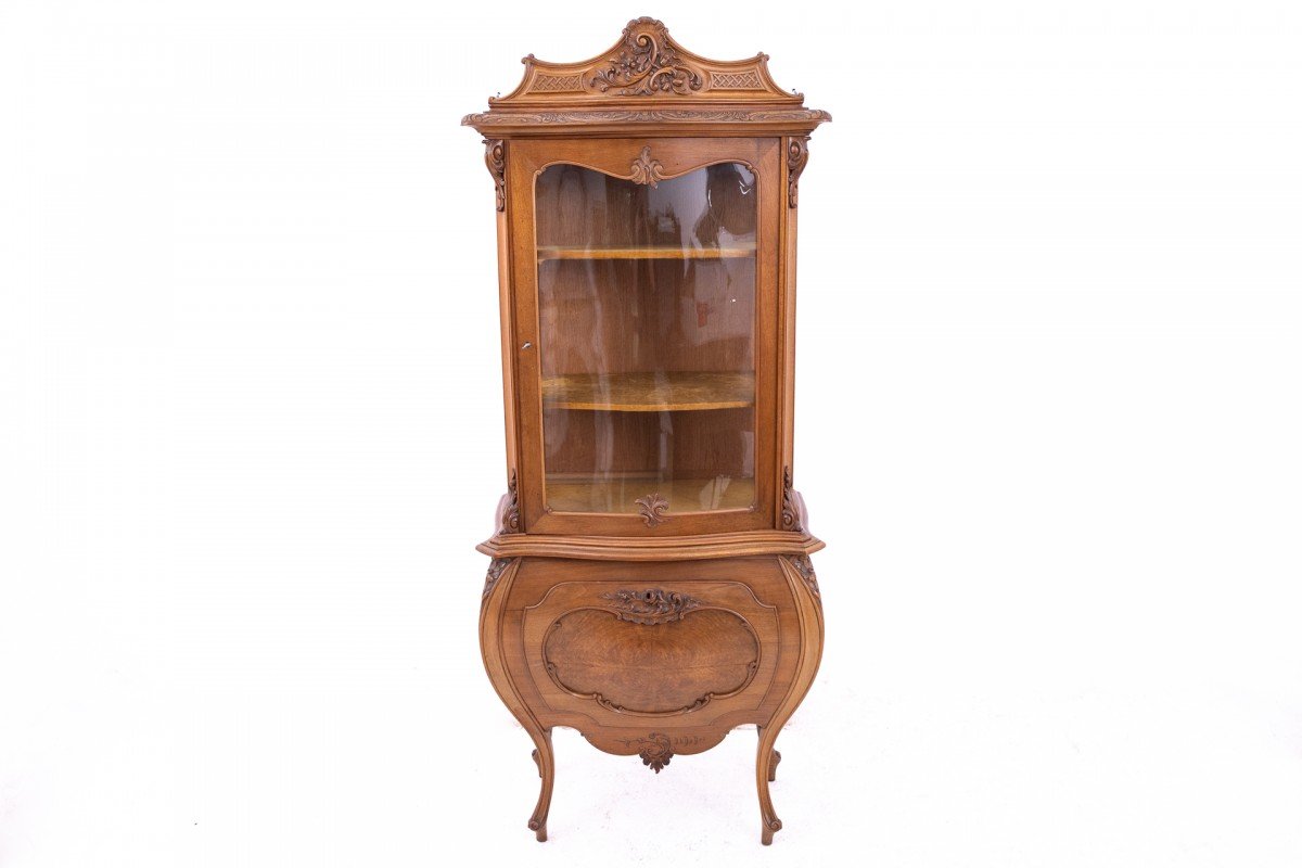  Vitrine unique, France, vers 1910.-photo-3