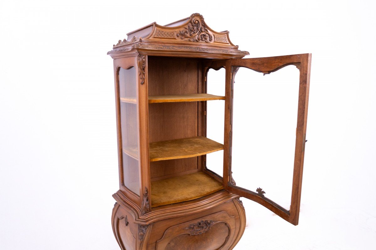  Vitrine unique, France, vers 1910.-photo-4