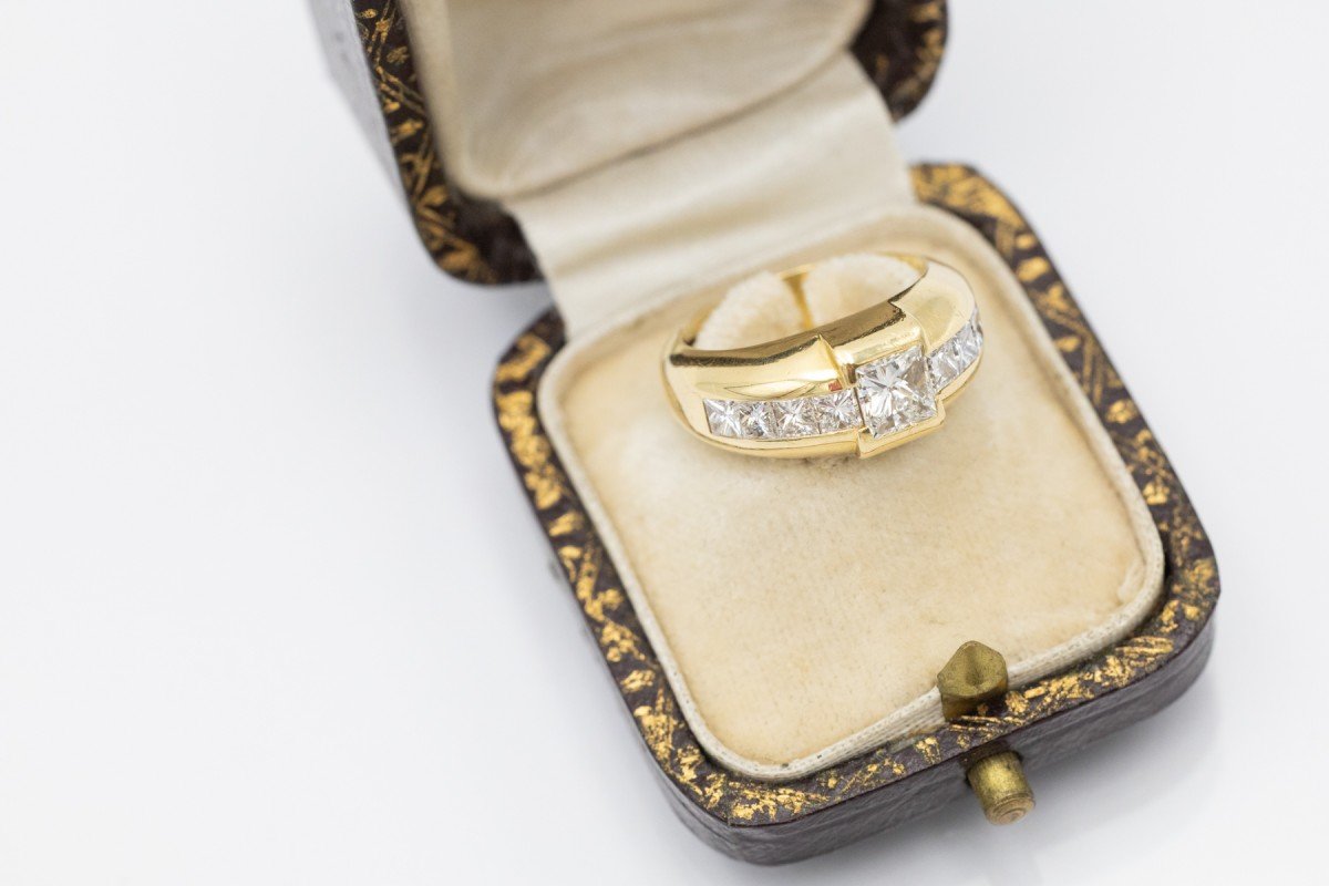 Stunning 18-karat Gold Ring Set With Princess-cut Diamonds, France.-photo-2