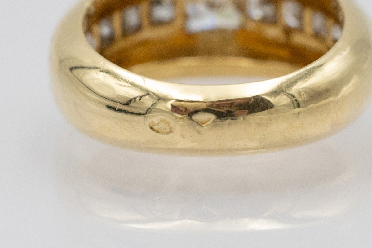Stunning 18-karat Gold Ring Set With Princess-cut Diamonds, France.-photo-3