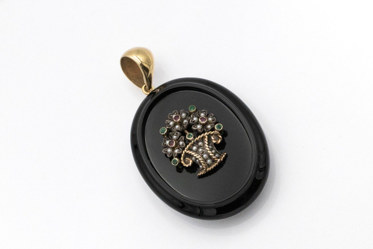 Antique Sentimental Onyx Locket, Decorated With A Floral Basket Motif
