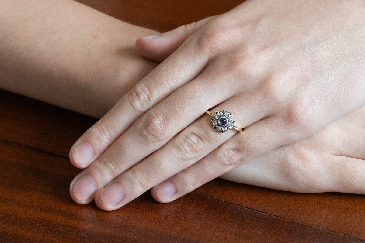 Bague ancienne en or avec saphirs et diamants, Autriche-Hongrie, 1872-1936.-photo-2