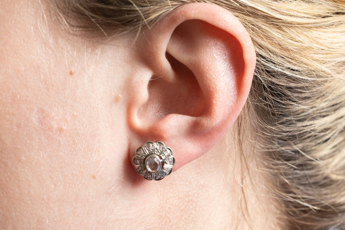 Vintage French Flower-shaped Earrings With Rose-cut Diamonds-photo-2