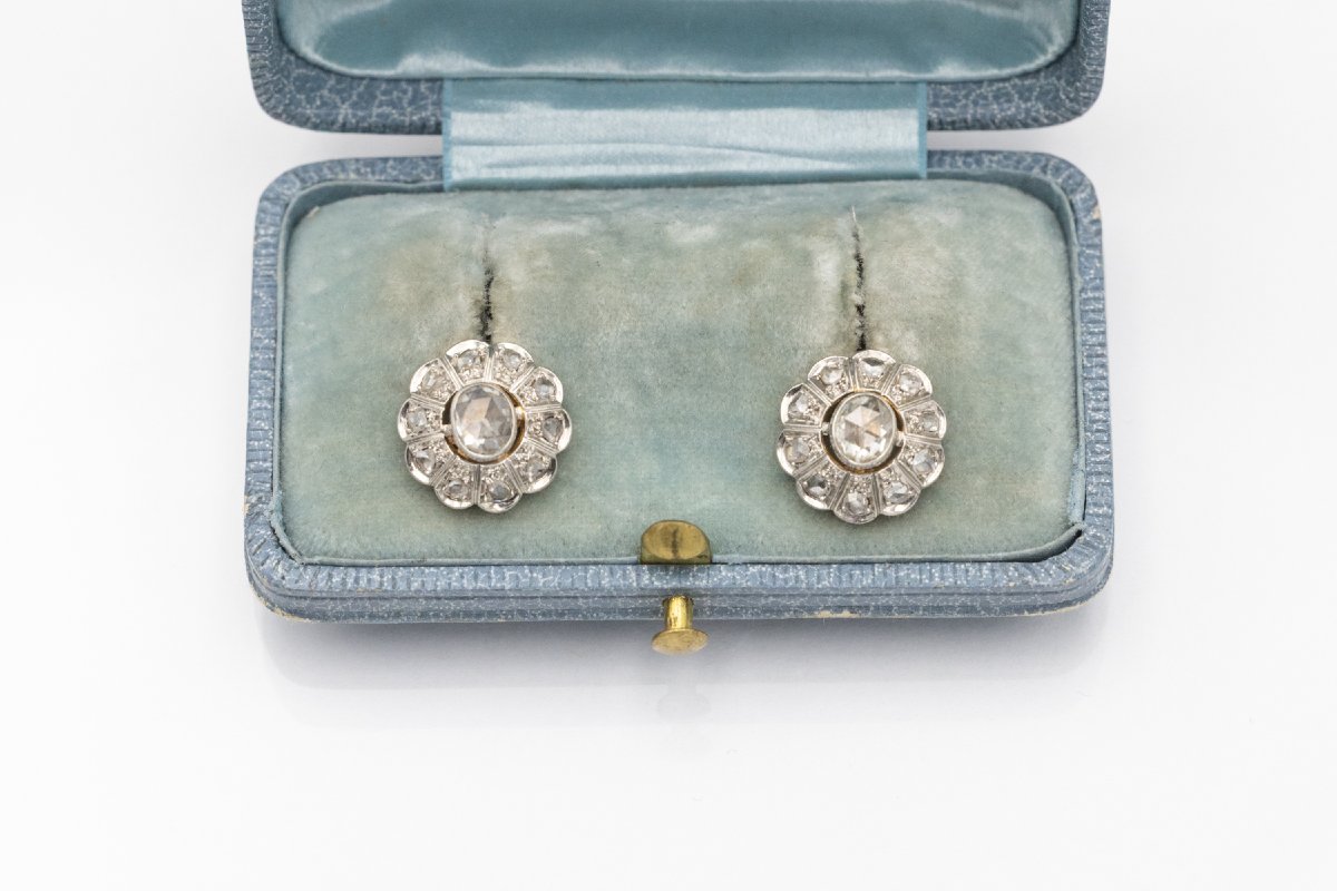 Vintage French Flower-shaped Earrings With Rose-cut Diamonds-photo-4