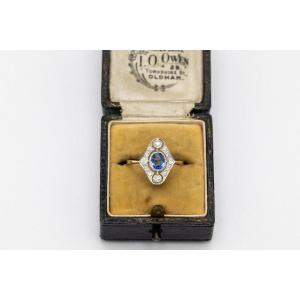 Antique Gold Ring With Sapphire And Diamonds, Great Britain, Mid-20th Century.