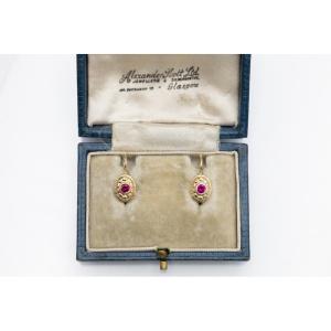 Boucles d'oreilles vintage en or avec rubis synthétiques