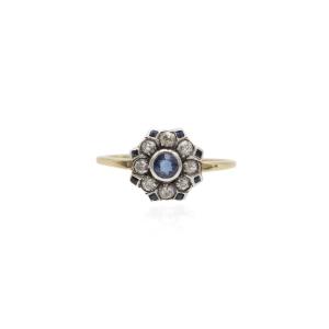 Bague ancienne en or avec saphirs et diamants, Autriche-Hongrie, 1872-1936.