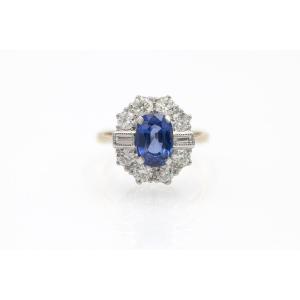 Gold Ring Set With A Stunning Ceylon Sapphire And Old-cut Diamonds.
