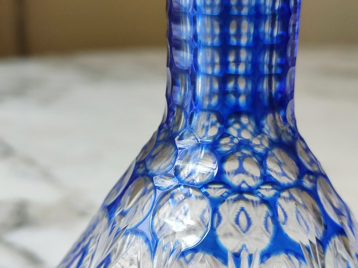 Grand Flacon à Parfum En Cristal Baccarat Taillé Overlay Bleu & Argent Vermeil émaillé. Email-photo-8