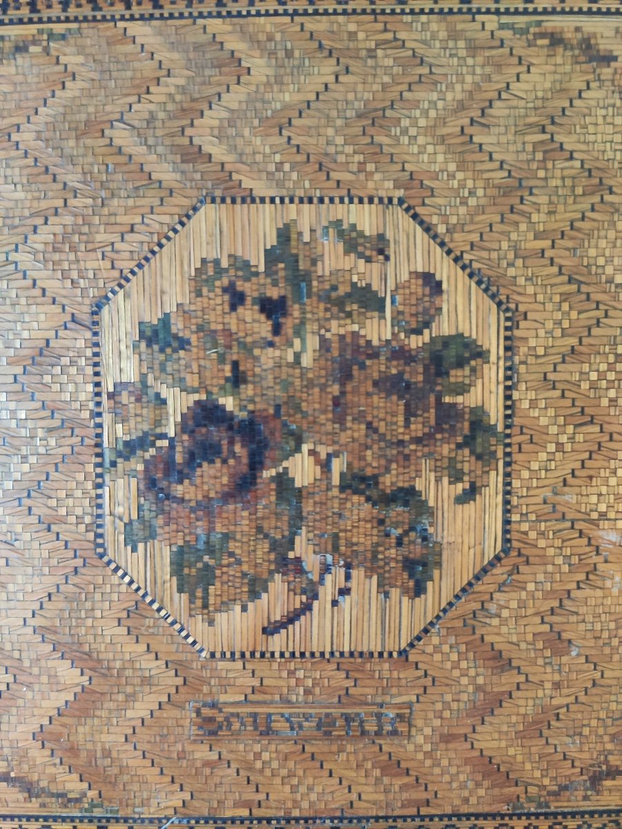 Jewelry Box - Box In Straw Marquetry Imitating The Micromosaic. 19th Folk Art